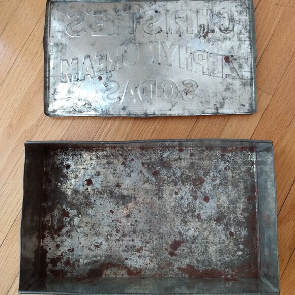 Antique 1800s Biscuit Tin Christie's Zephyr Cream Sodas Rusty Shabby Box Vintage - Picture 7 of 14